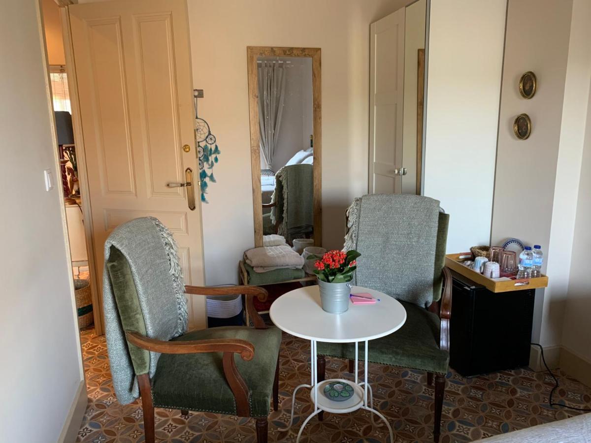 Antigua Alqueria Reformada Bed & Breakfast Valencia Bagian luar foto